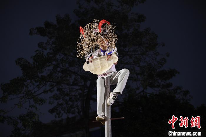 点击进入下一页